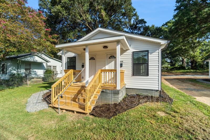 528 N Church St - Photo 2 of 19