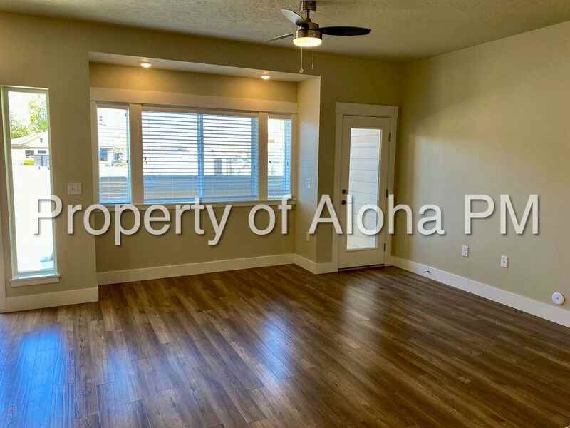 3594 E Grand Forest Dr #102 - Photo 7 of 21