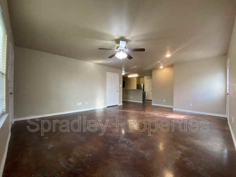 1573 Brady Way - Photo 2 of 10