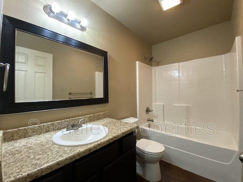 1573 Brady Way - Photo 6 of 10