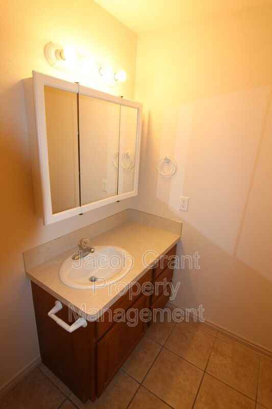 4240 Willow Canyon Dr - Photo 5 of 19