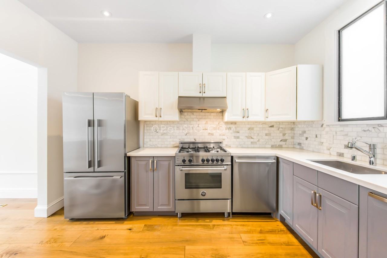 1618 Pacific Ave #A - Photo 7 of 16