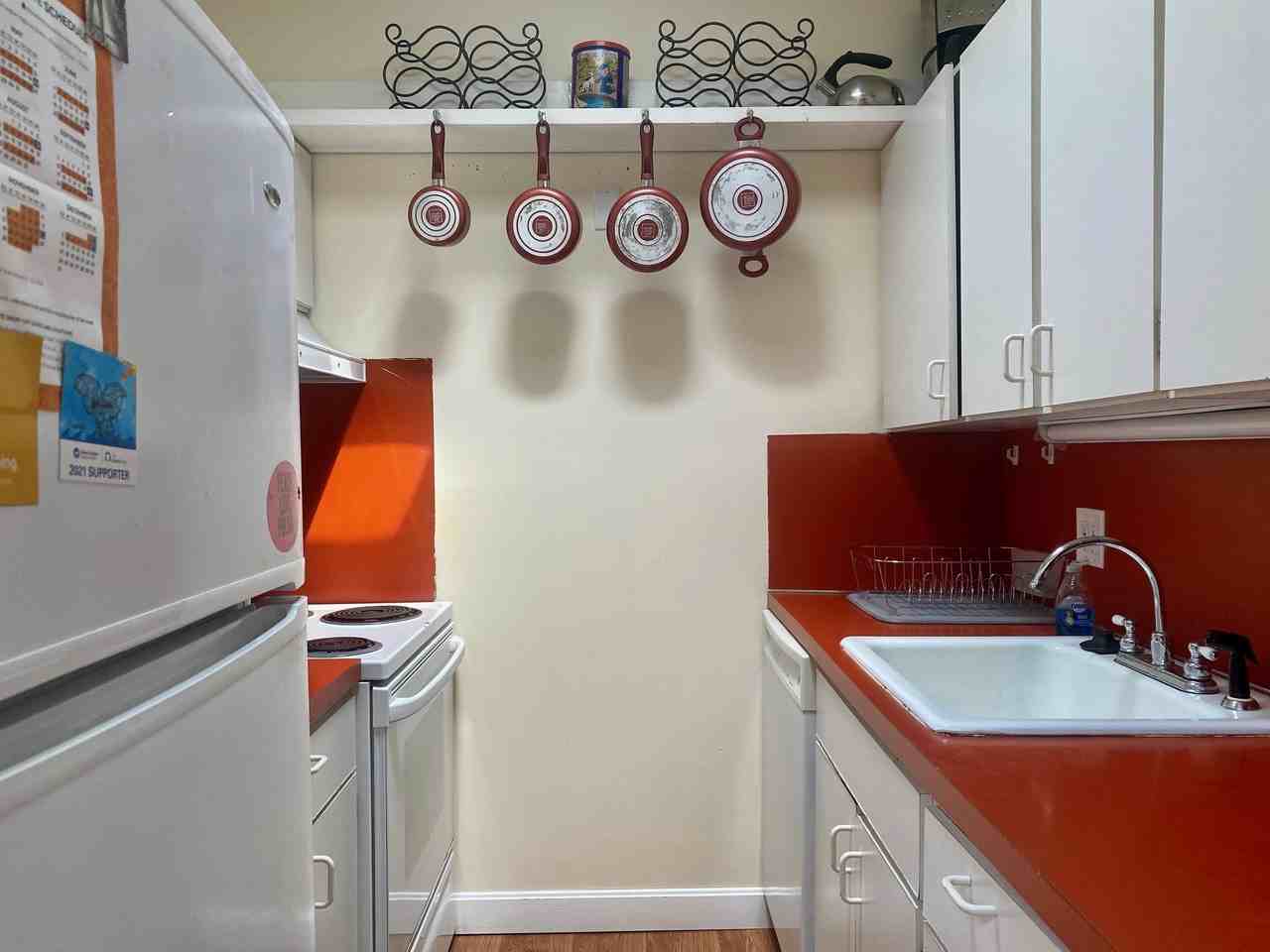 440 Hanover St #5D - Photo 7 of 19