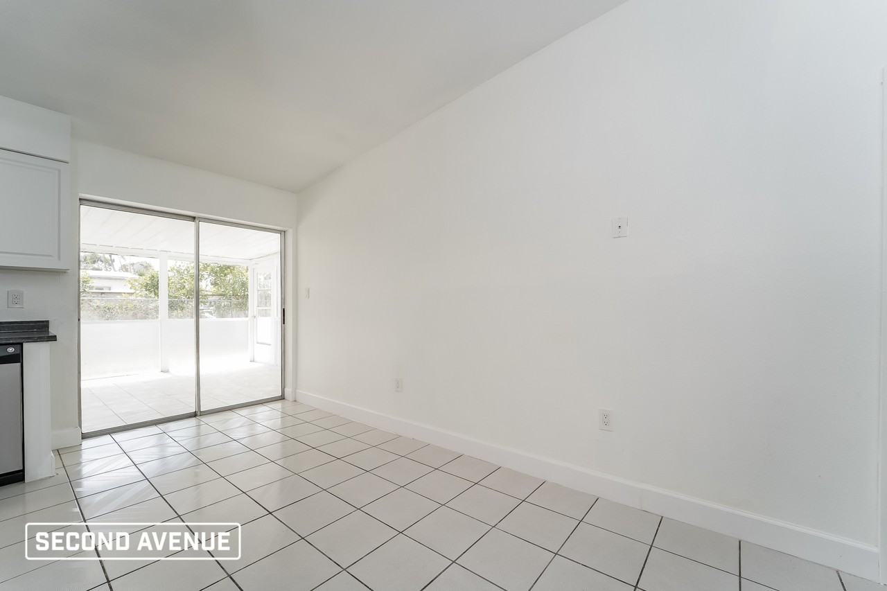 8617 Shumock Ave - Photo 6 of 17