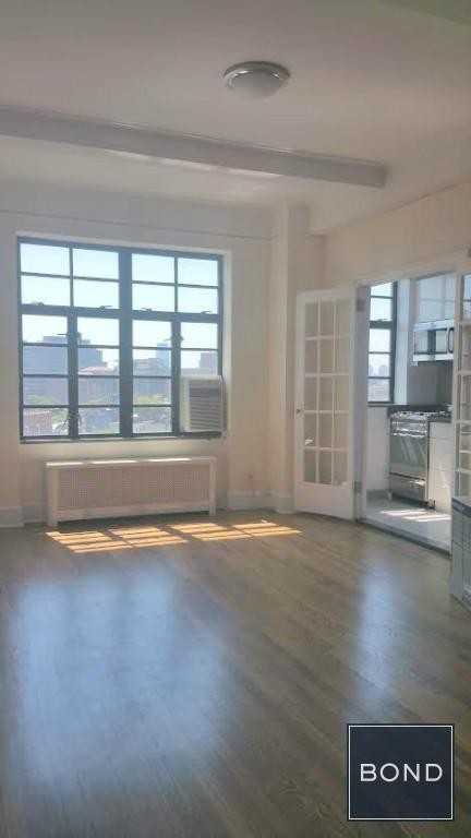 Sheridan Square #11CD