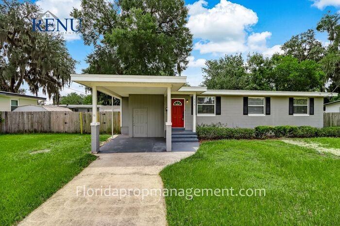 336 Denise Dr - Photo 2 of 39