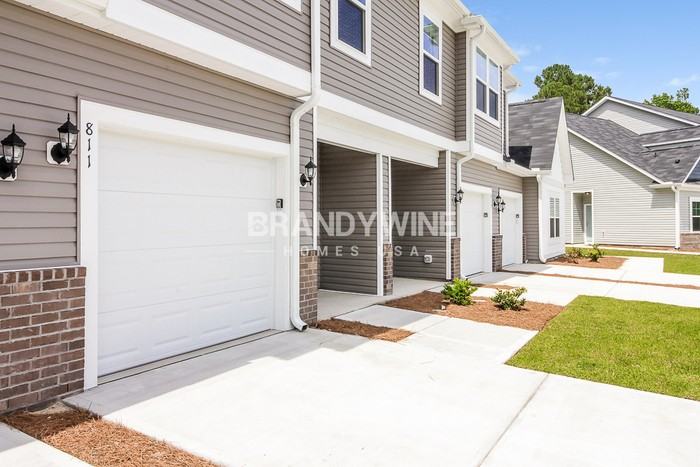 820 Coosaw Pl - Photo 3 of 43