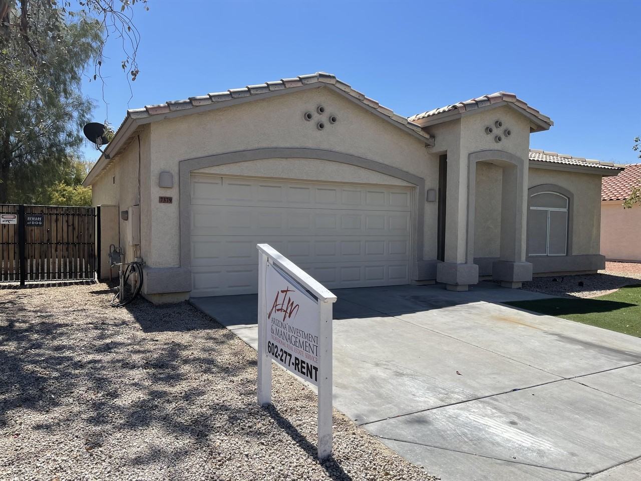 8565 W Tuckey Ln - Photo 3 of 12