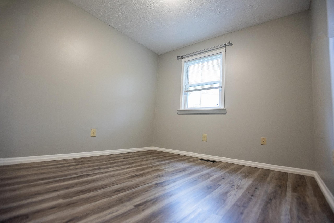 17 Byard St #17 - Photo 5 of 10
