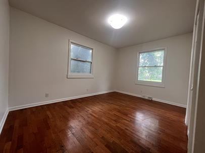 1644 W 20th Ter - Photo 3 of 19