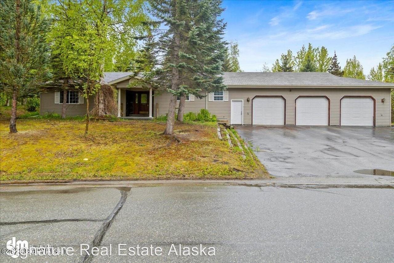 148 E Bridge Stone Dr - Photo 2 of 50