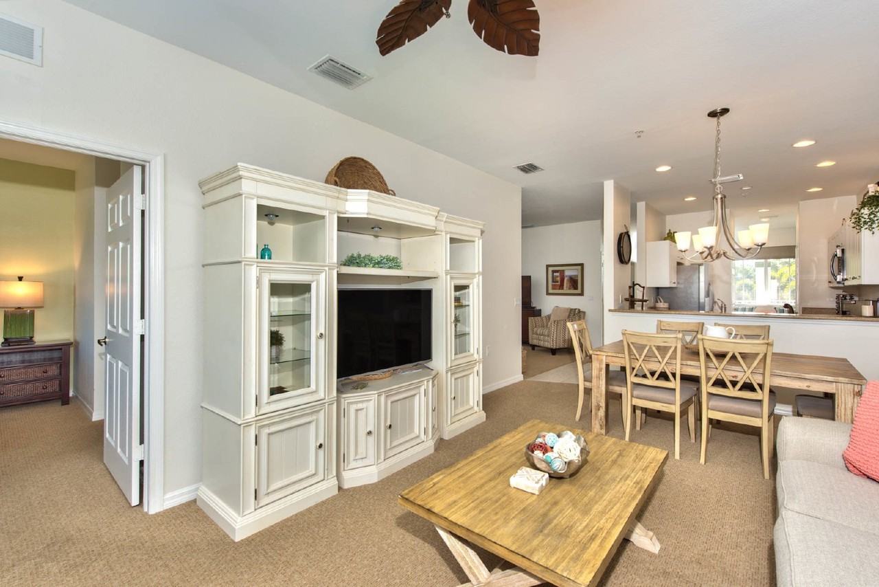 7940 Mahogany Run Ln - Photo 4 of 17