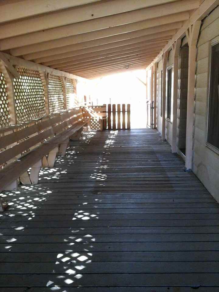 17055 Cody Dr - Photo 2 of 10