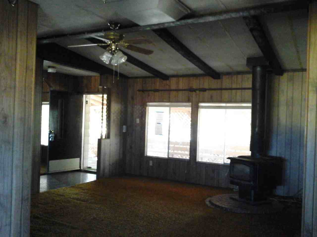 17055 Cody Dr - Photo 3 of 10