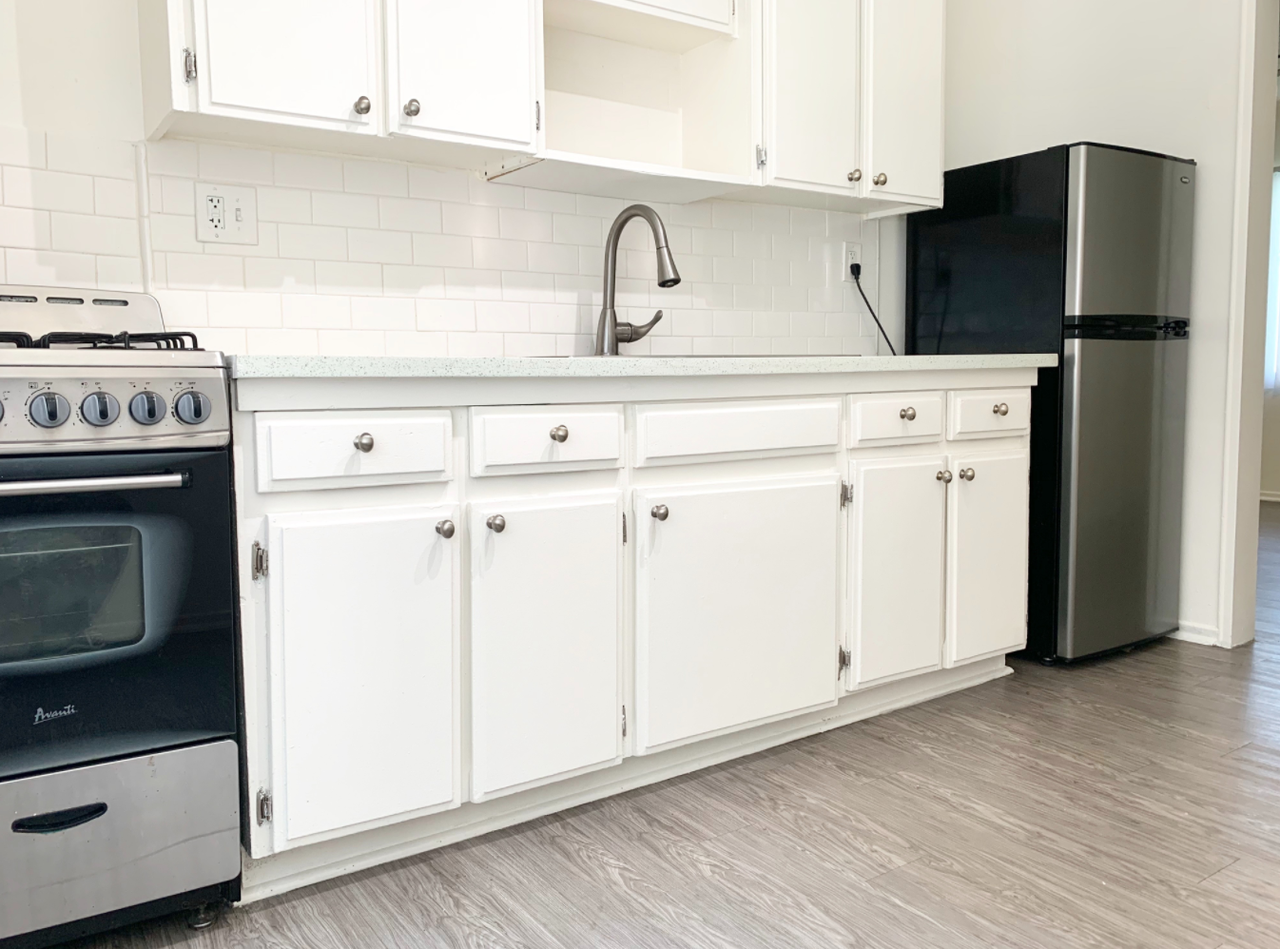 1035 S Westlake Ave #18 - Photo 2 of 8