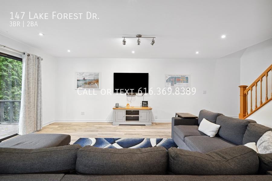 147 Lake Forest Dr - Photo 2 of 36
