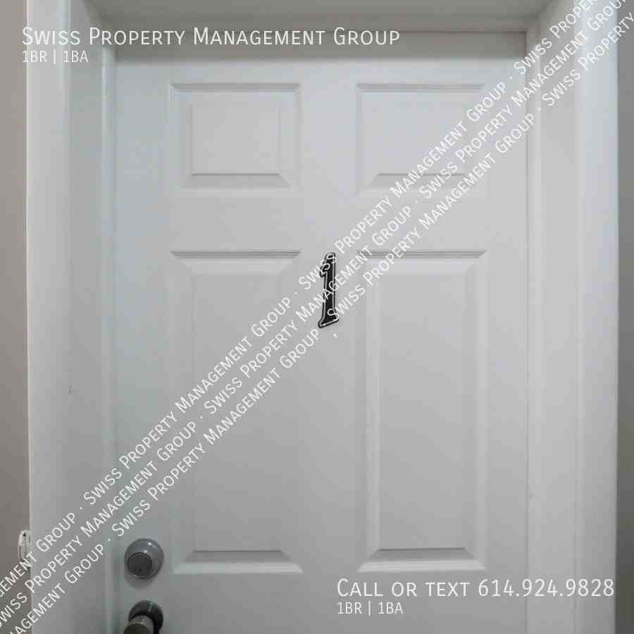 4994 N High St Apt D1 #1 - Photo 2 of 19