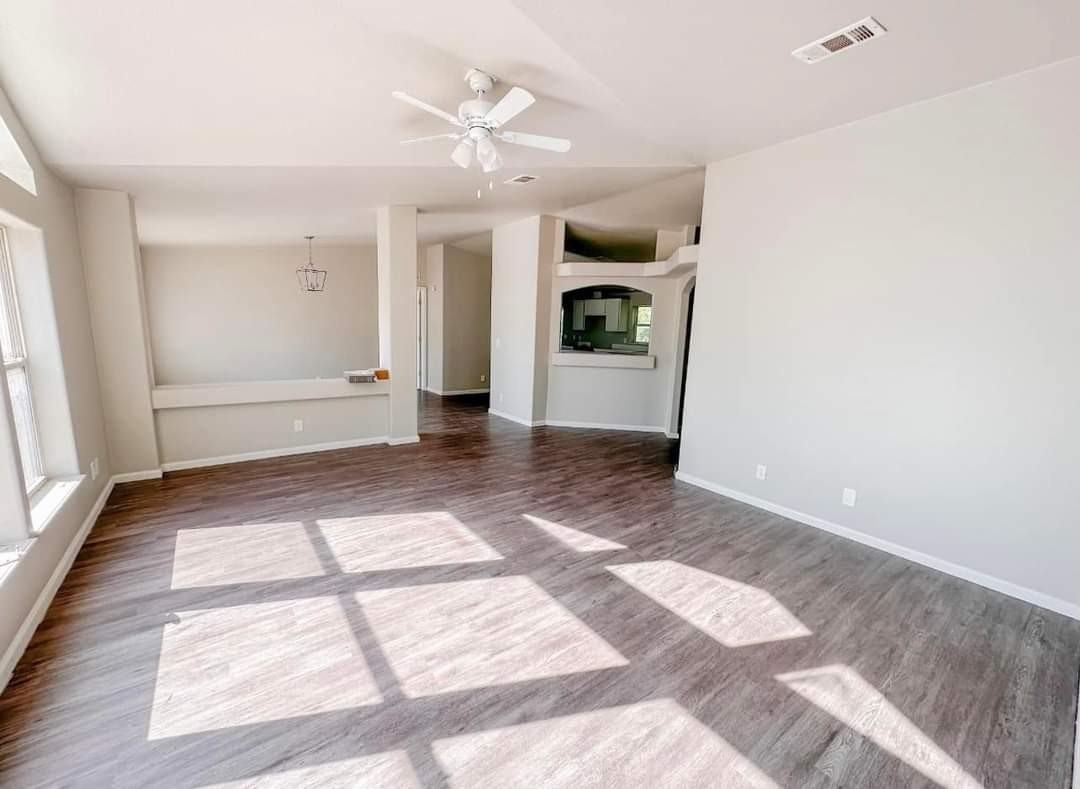 98 Shady Oaks Ct #NA - Photo 2 of 14