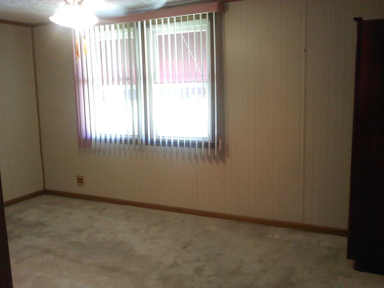 152 Birch Ave - Photo 3 of 12