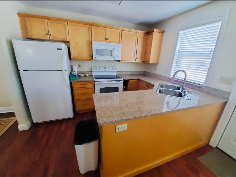 1682 Old Paris Rd - Photo 2 of 16