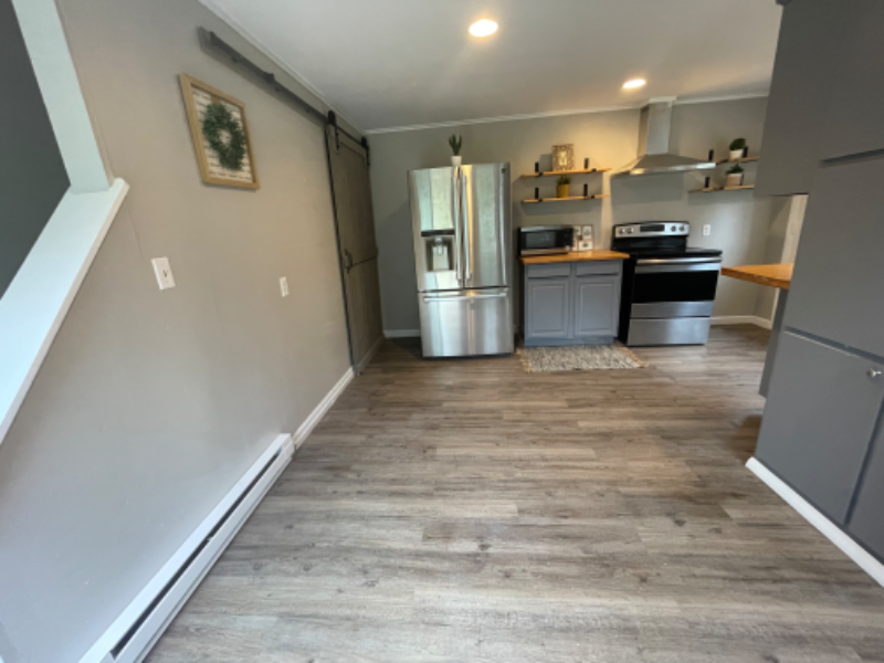 18 Grove St #B - Photo 2 of 24