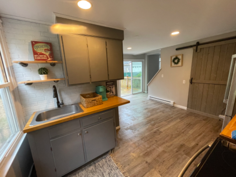 18 Grove St #B - Photo 3 of 24