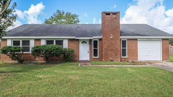 featured image of 7121 Thornbriar Street #1