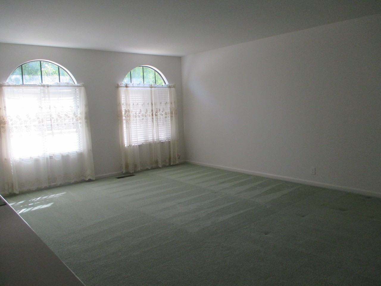15670 La Tierra Dr - Photo 3 of 14