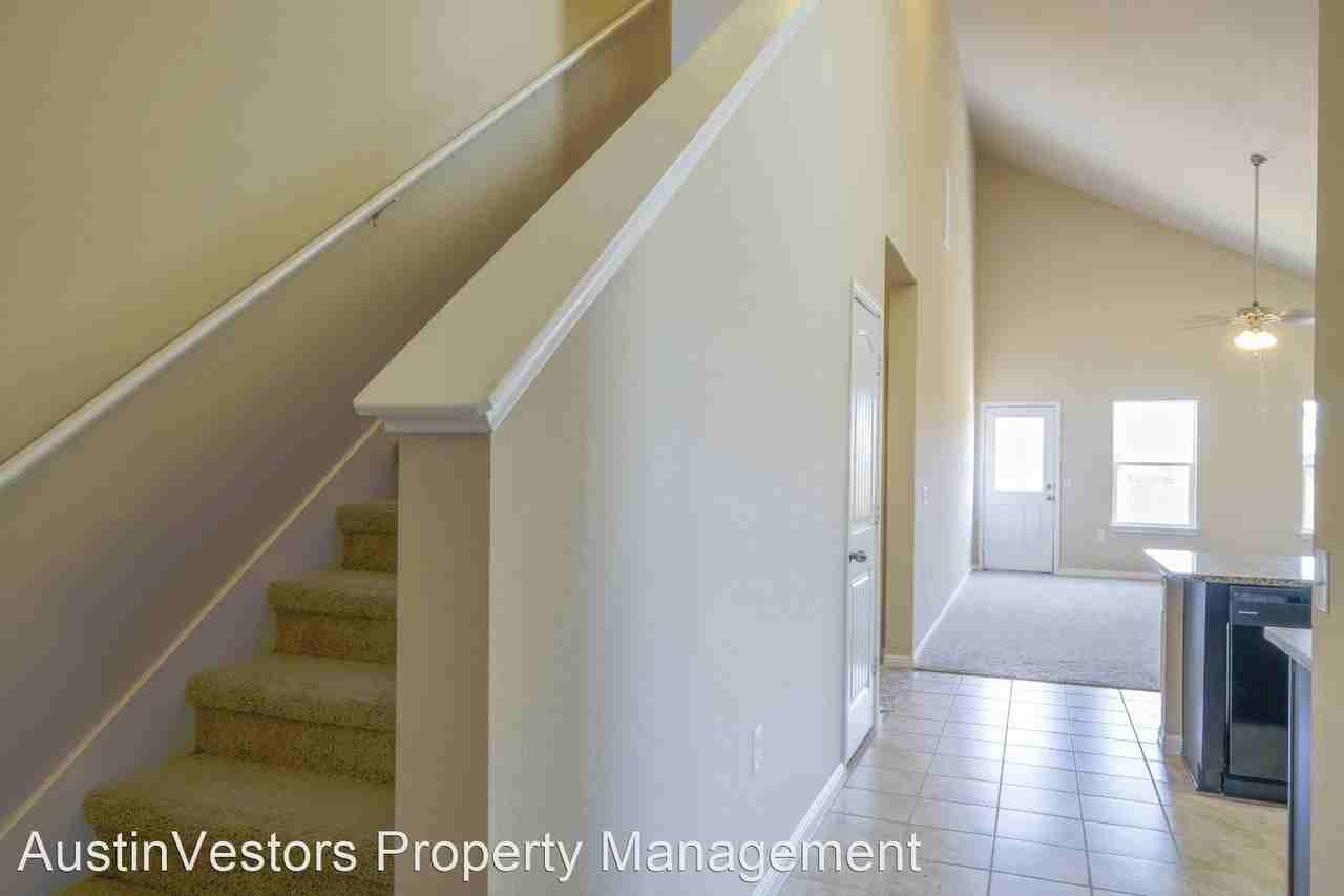 11317 Dawes Pl - Photo 3 of 48