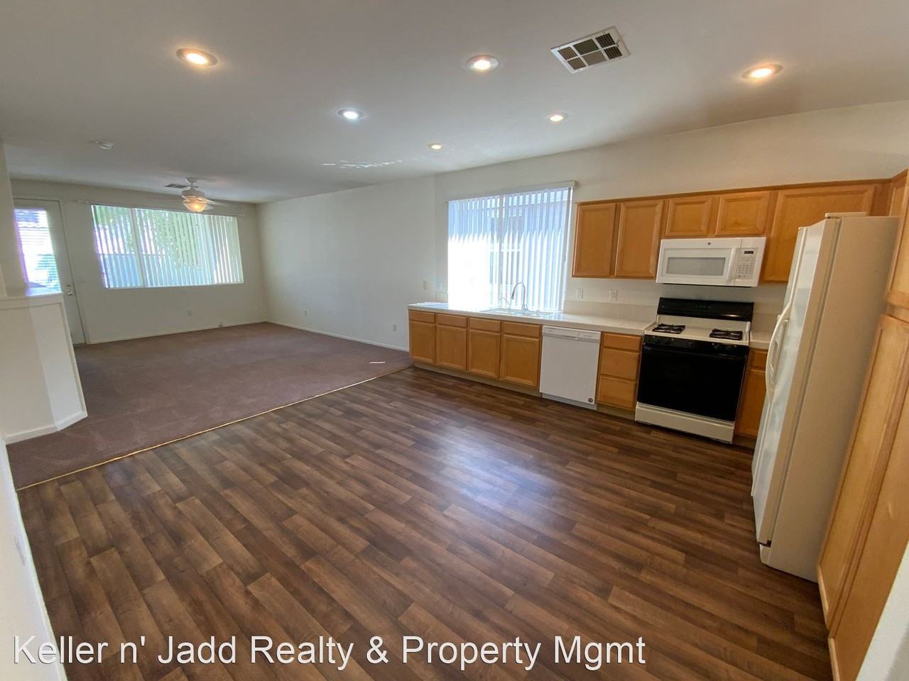 1600 Stonefield St - Photo 3 of 14