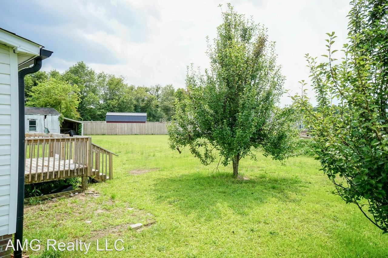106 Rollingwood Cir - Photo 3 of 22