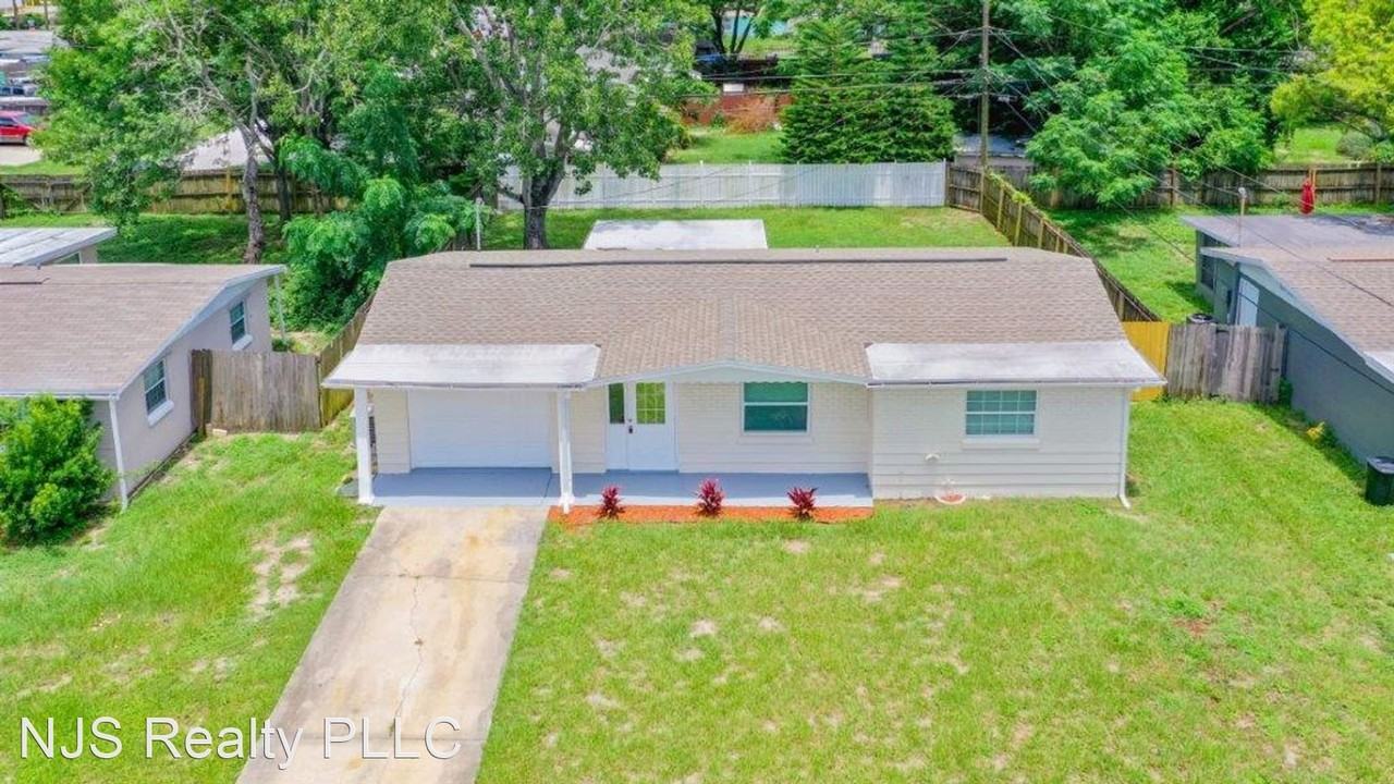 5023 Drift Tide Dr - Photo 2 of 27