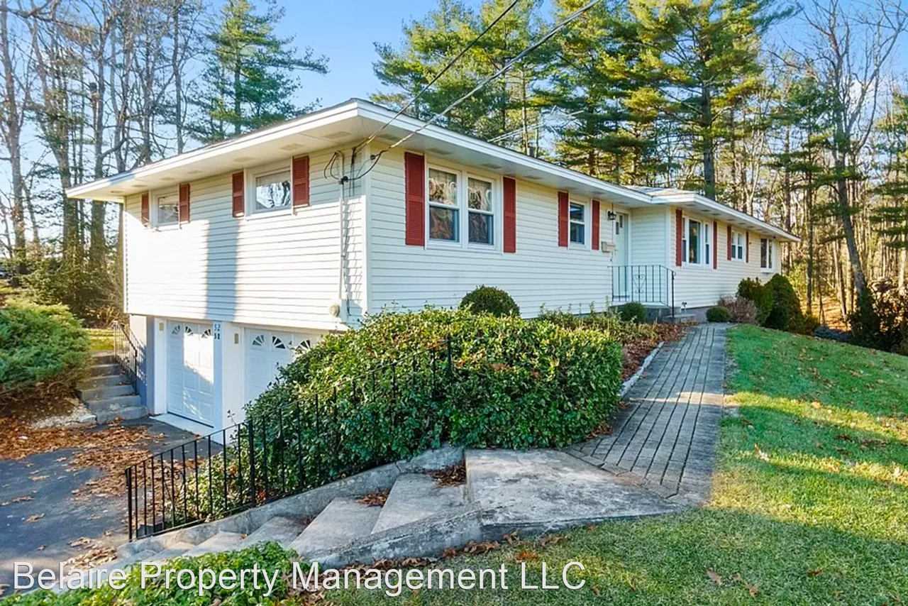 52 Surrey Ln - Photo 2 of 41