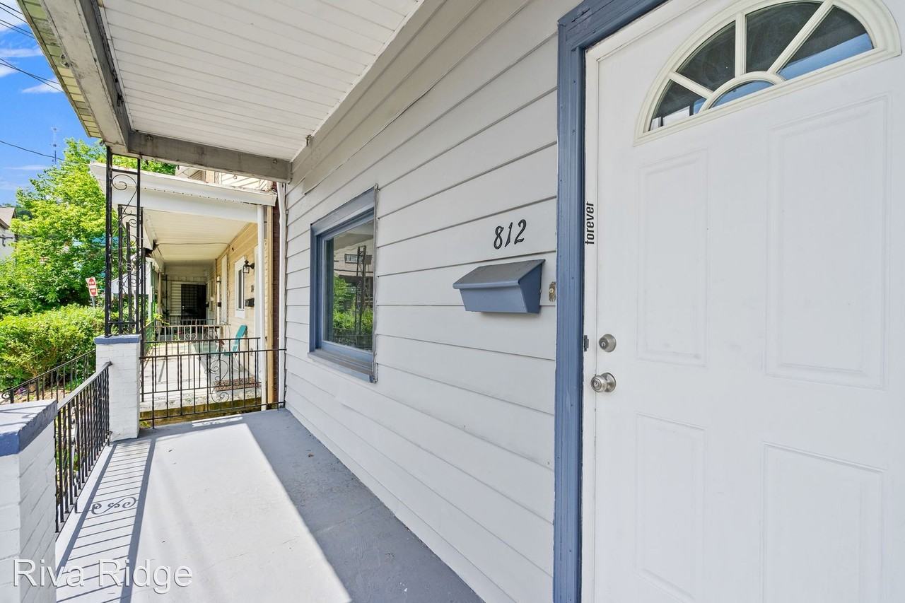812 Ernie Street - Photo 2 of 21