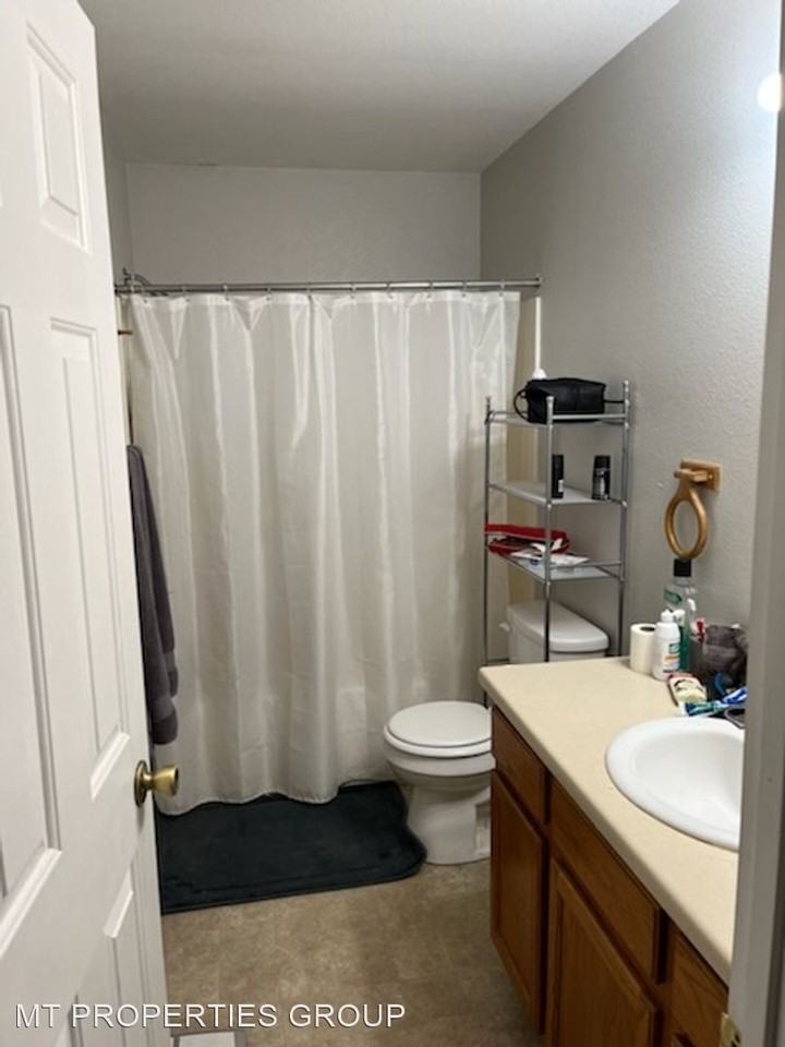 1018 Stoddard St. - Photo 3 of 5