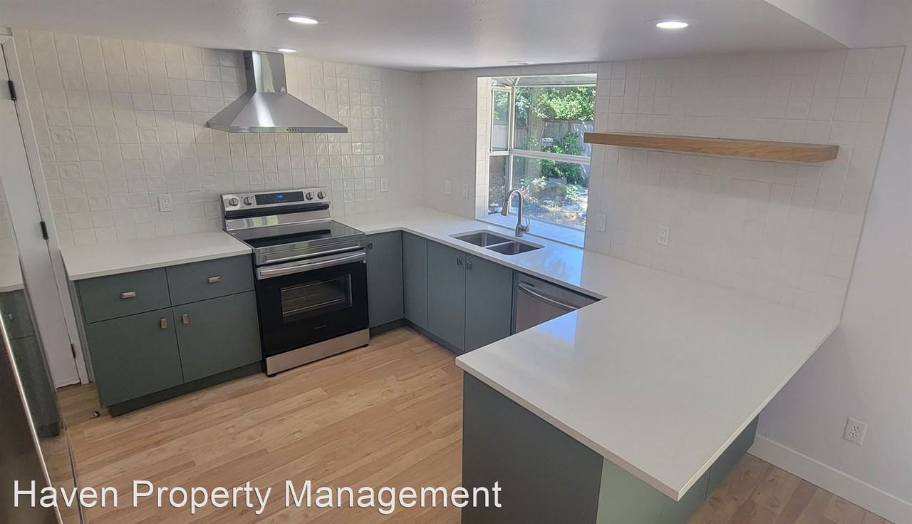 60 Bonney St - Photo 3 of 14