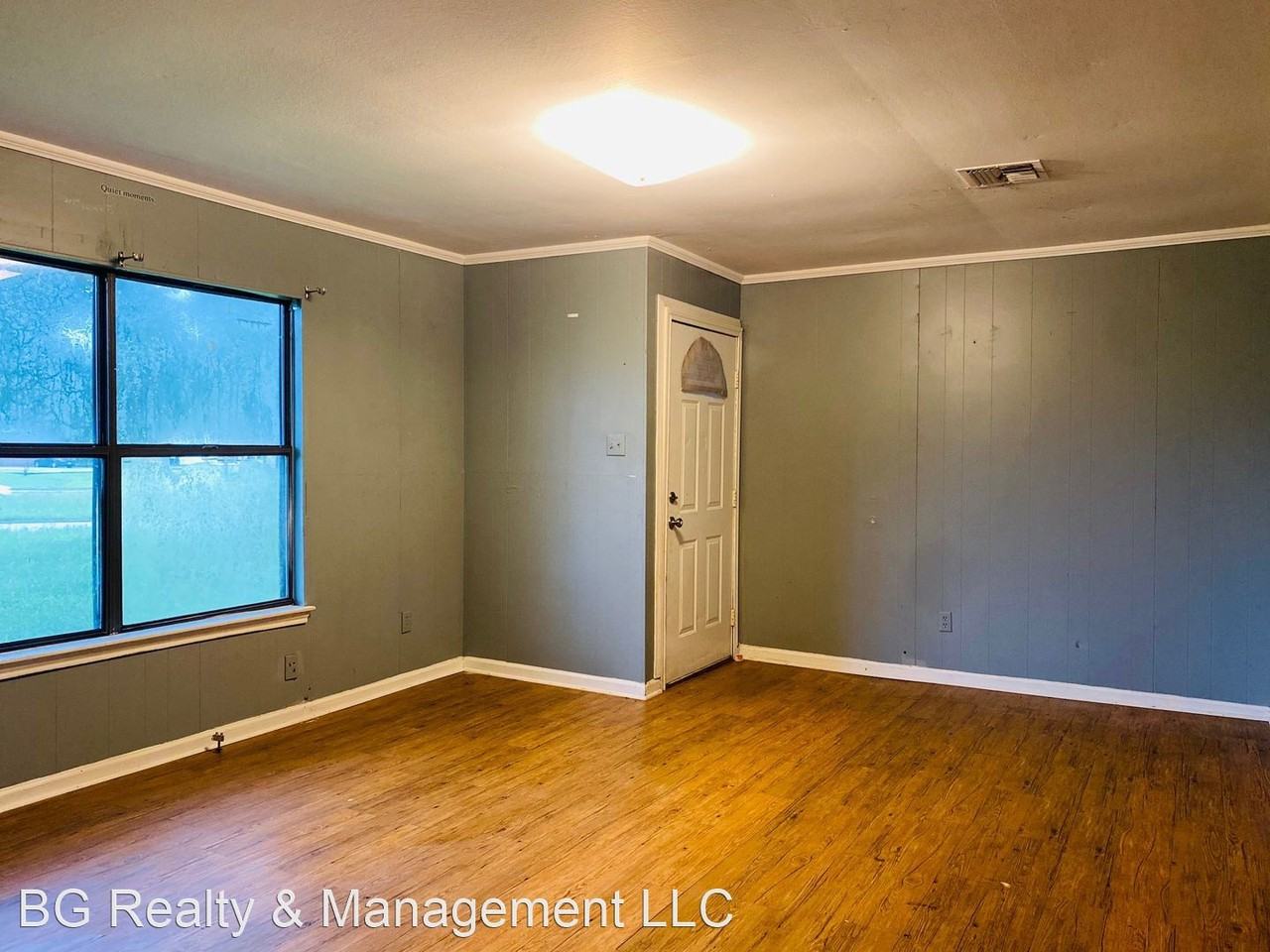 440 Huval Street - Photo 2 of 11