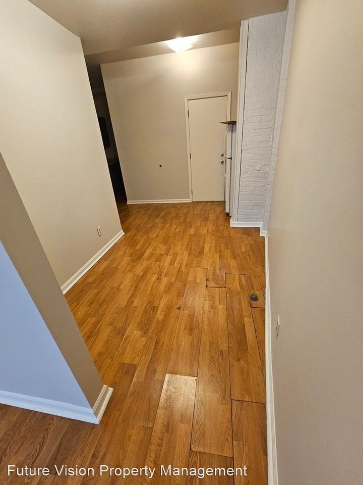 N Chicago St - Photo 3 of 8