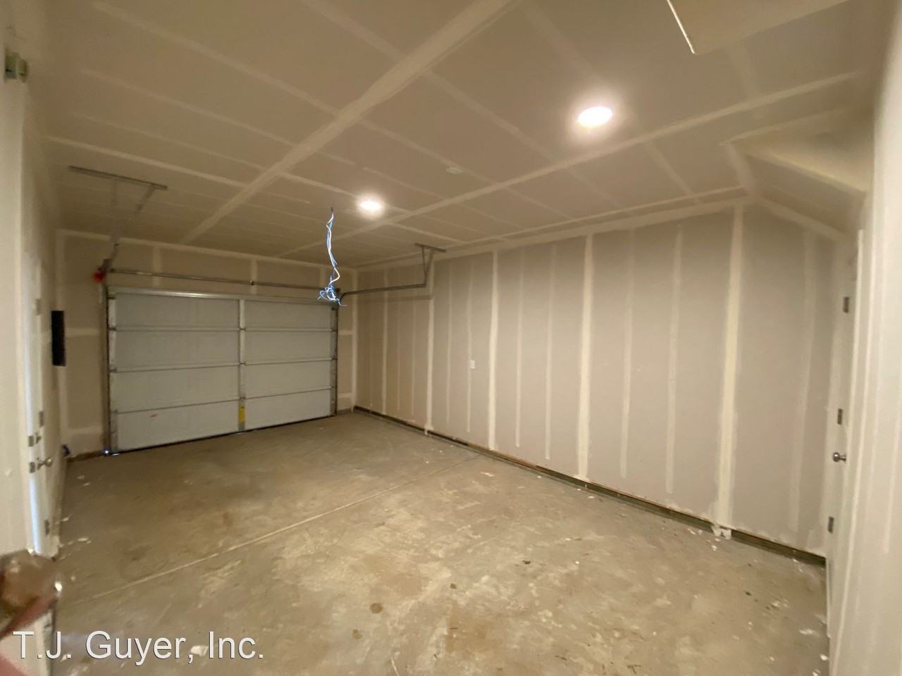 607 607 A-B  Koontz Rd - Photo 3 of 24