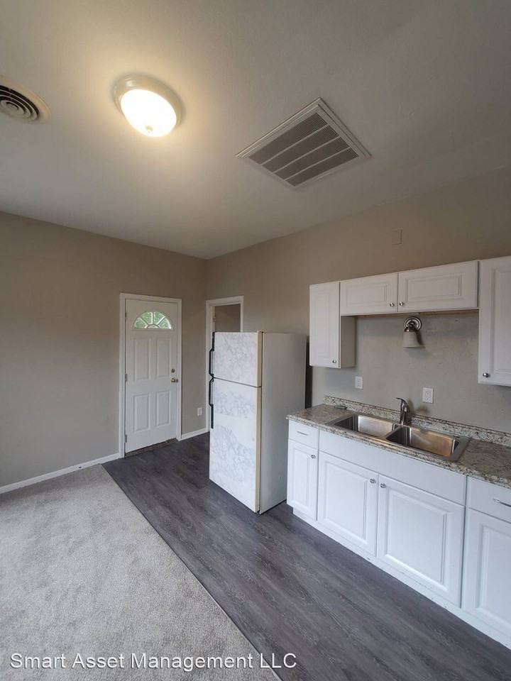 2031 S 19th St. - Photo 3 of 4