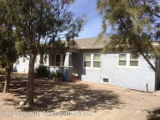 42501 Patricia Ln - Photo 3 of 9