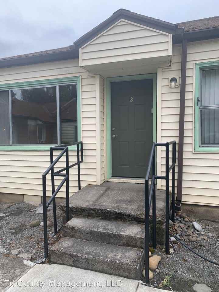 7805 NE Failing St - Photo 2 of 14