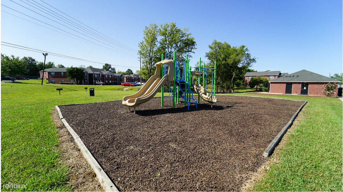 Peyton Park - Photo 3 of 21