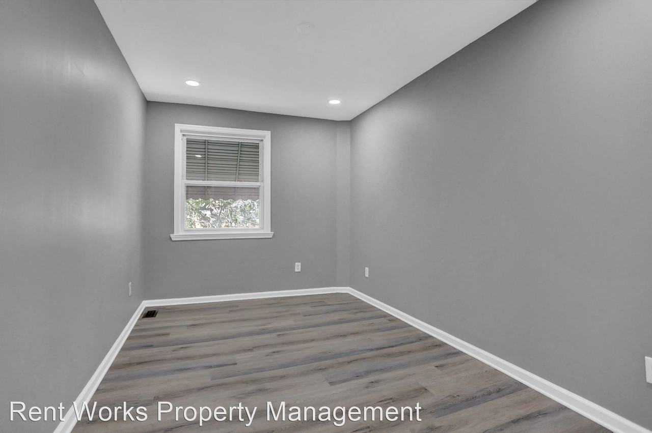 1530 Sheffield Rd - Photo 2 of 43