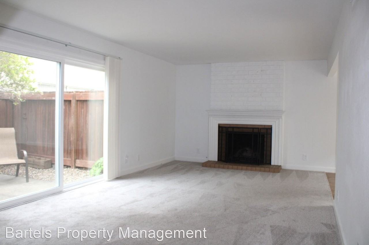 1366 Ridgecrest Rd - Photo 3 of 21