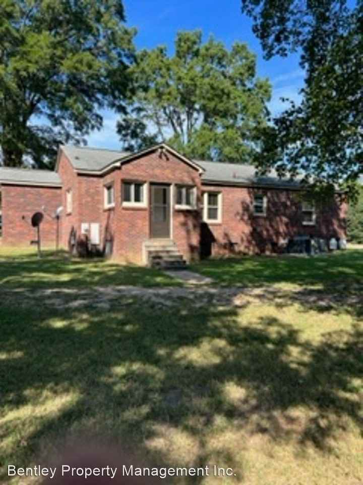 350 Pethel Rd - Photo 2 of 8