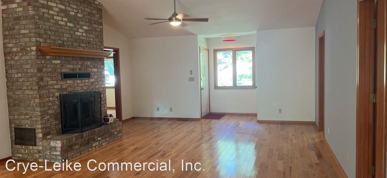 14 Castleford Dr - Photo 2 of 23