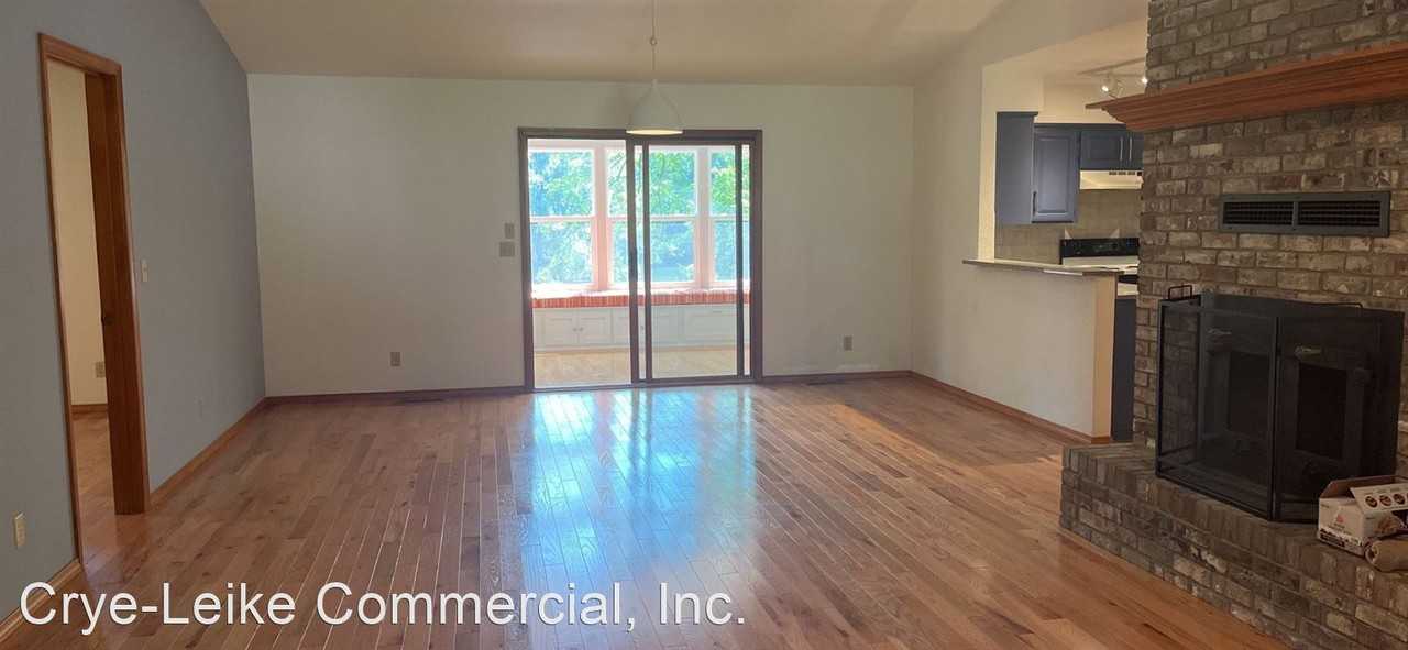 14 Castleford Dr - Photo 3 of 23