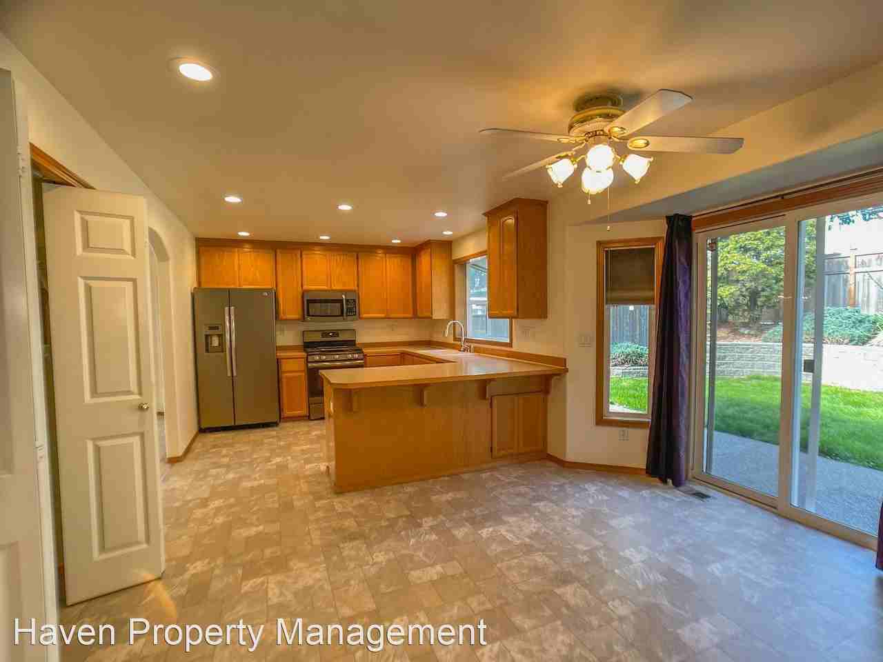 17458 Se 257th St - Photo 3 of 16