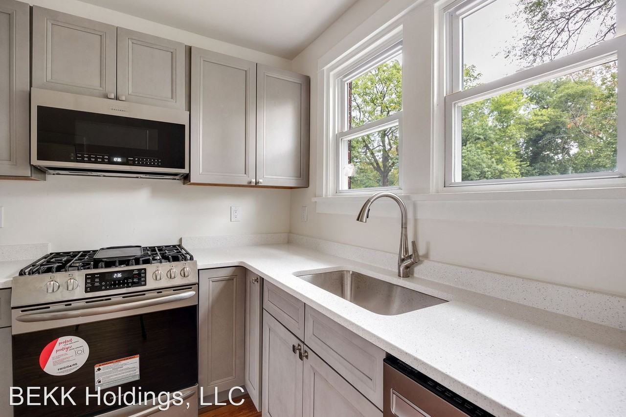 4 Highland Ave - Photo 2 of 29